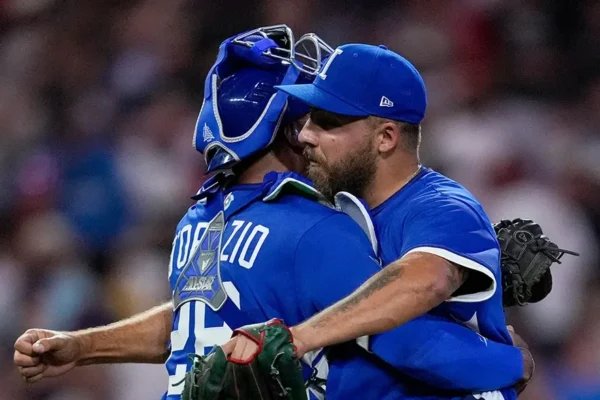Itália surpreende os EUA no WBC e fase decisiva começa com Japão rumo a Miami
