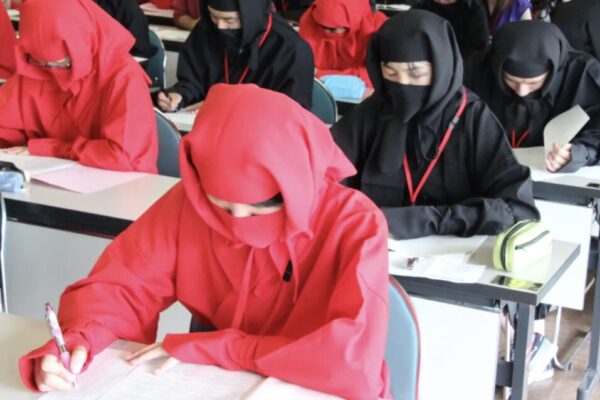Japão Forma Ninjas Reais